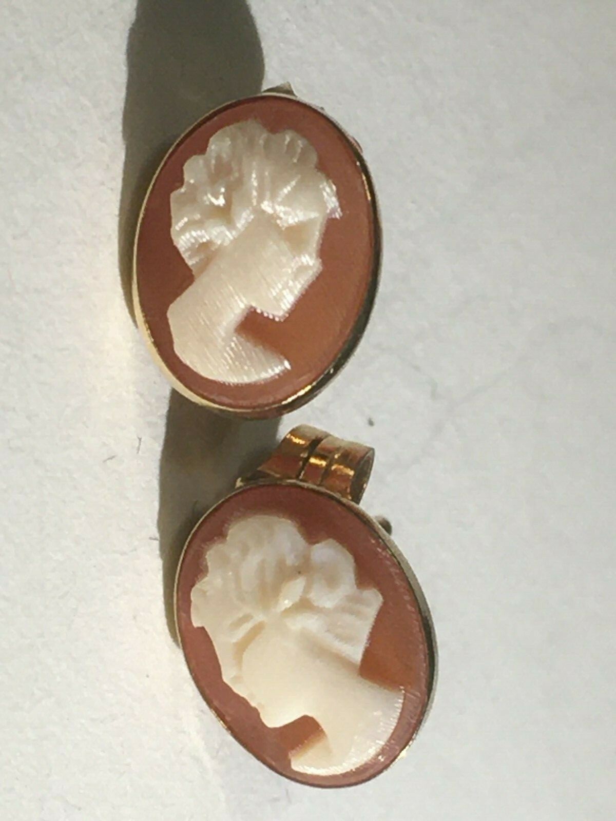 Picture 2 of 4
