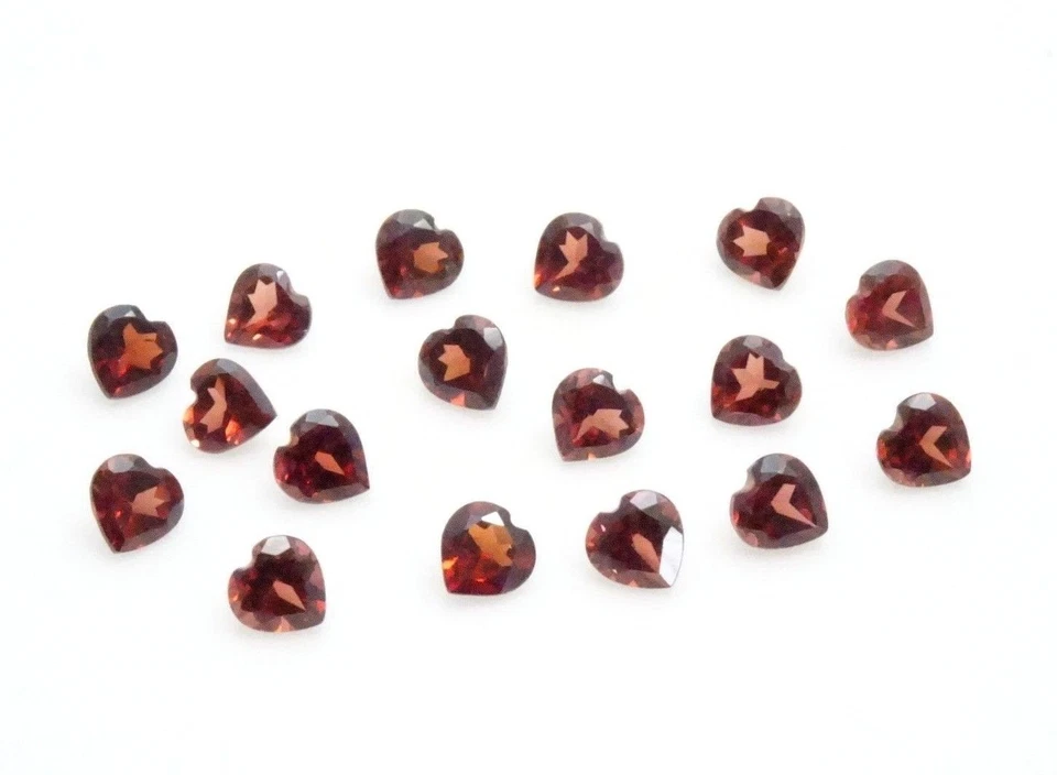 10.0CTW+ 4-5mm Formato de Coração Pacote de Granada Piropo -10.0CTW+ Parcela de Granada Piropo - Imagem 3 de 4