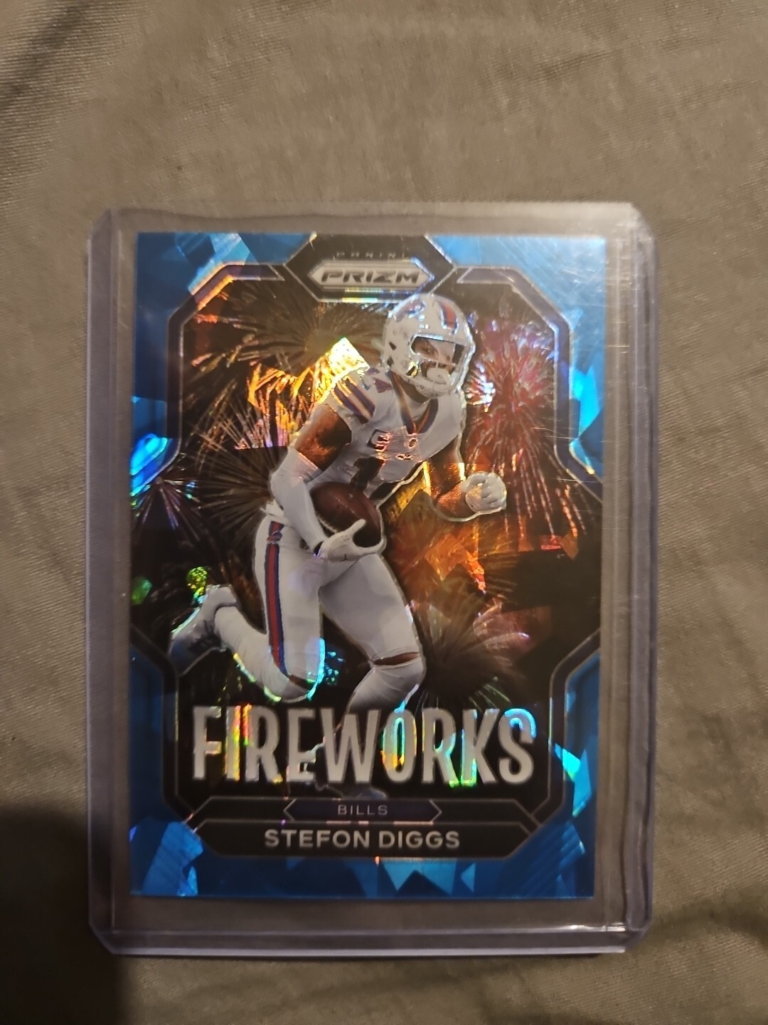 Stefon Diggs 2022 Prizm Fireworks Blue Cracked Ice /99