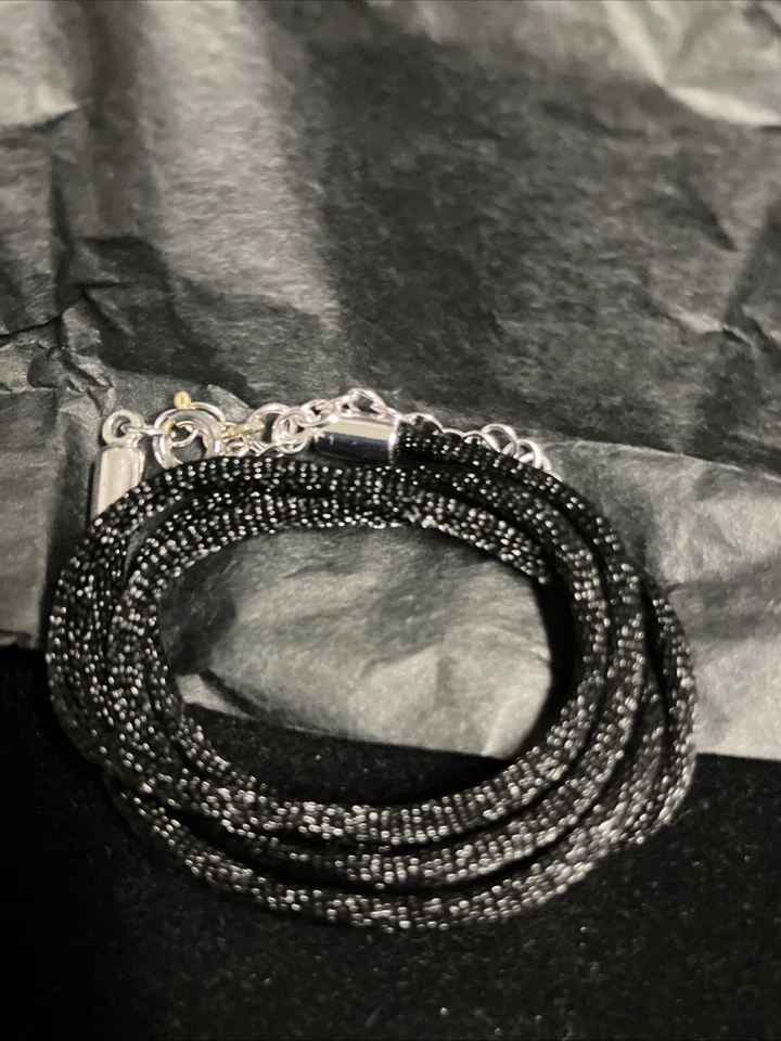 Avon new in box sterling silver semi precious casual necklace on cord Onyx - Image 3 of 4