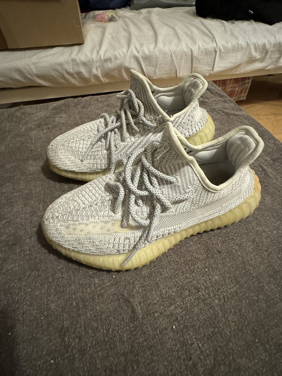 yeezy boost 350 v2 primeknit trainers