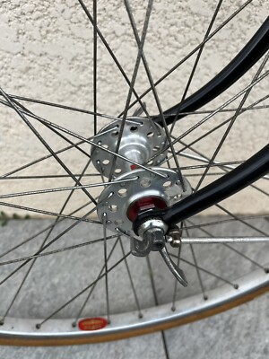 Serrure à bouton poussoir pour panneau d'épaisseur 12 à 16mm - Serr