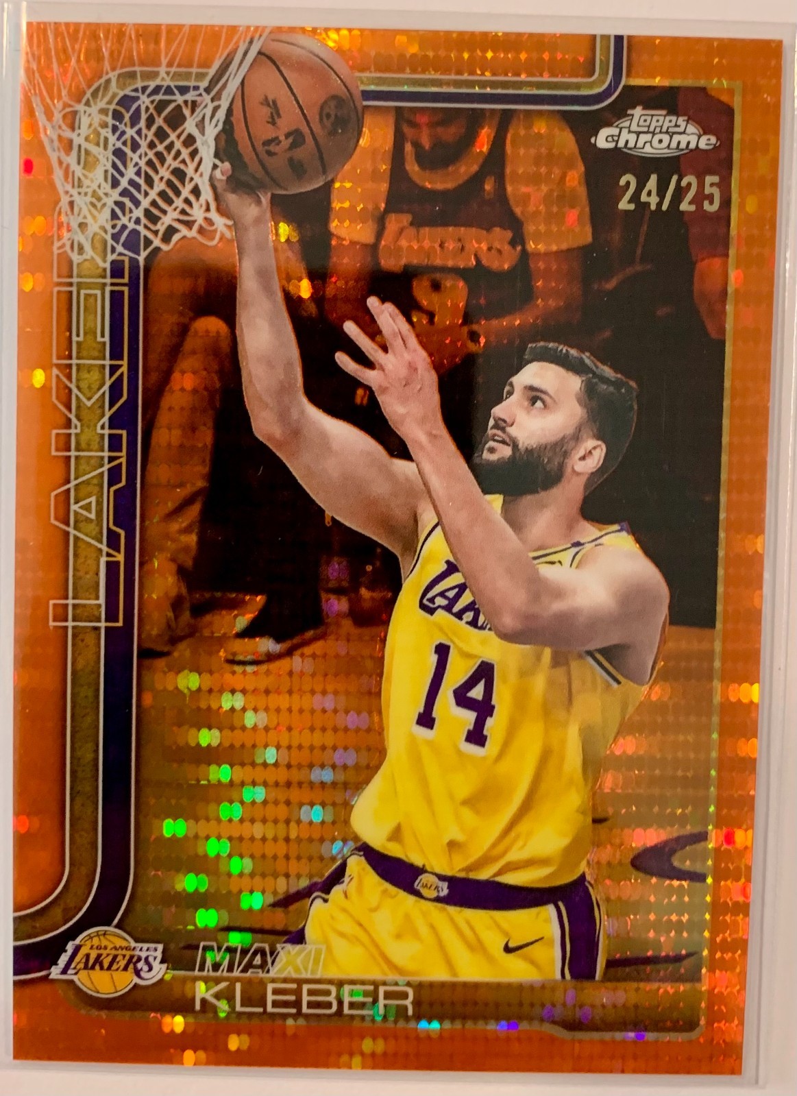 Topps 2025 Topps Chrome Orange Geometric Maxi Kleber #157 Lakers /25