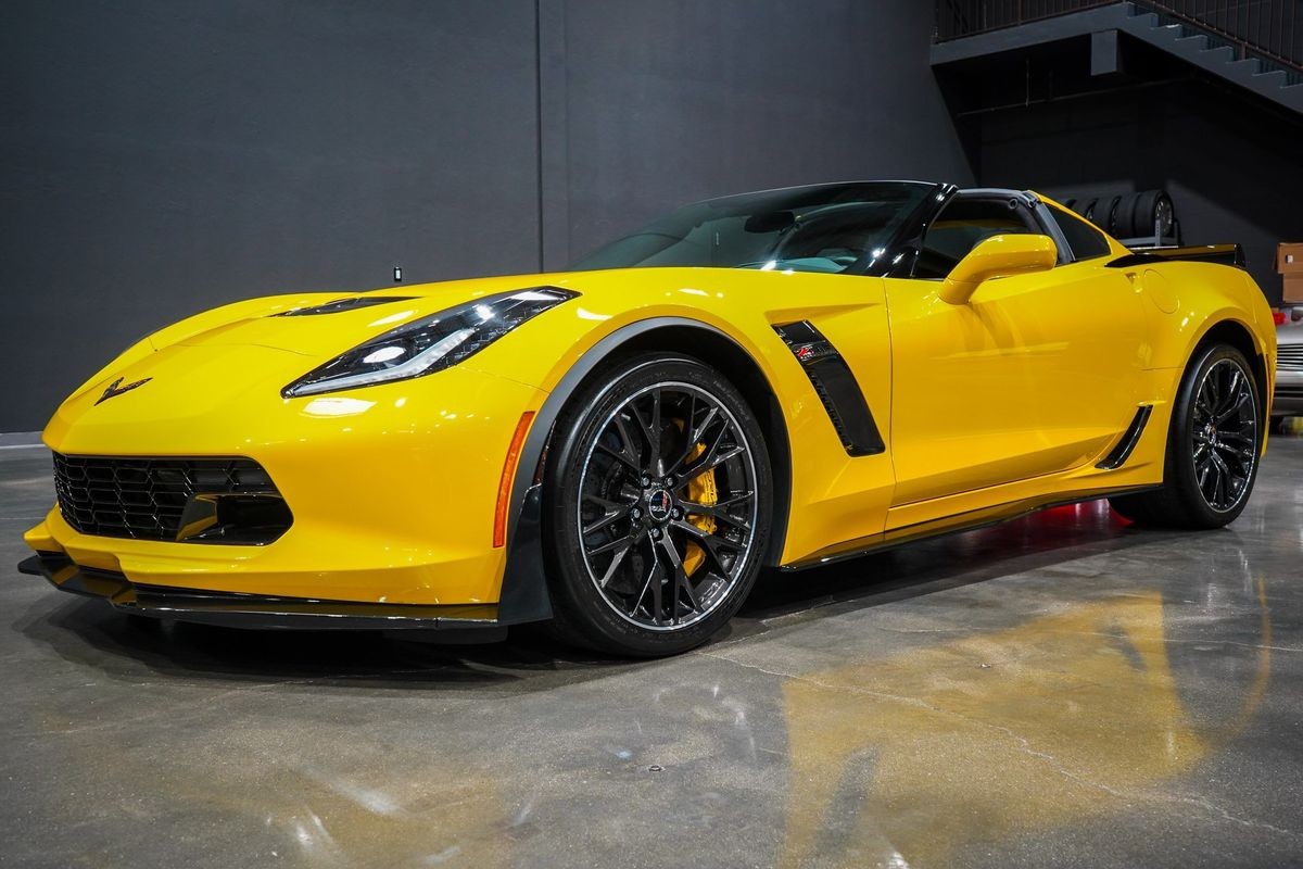 2015 Yellow Chevrolet Corvette   | C7 Corvette Photo 10