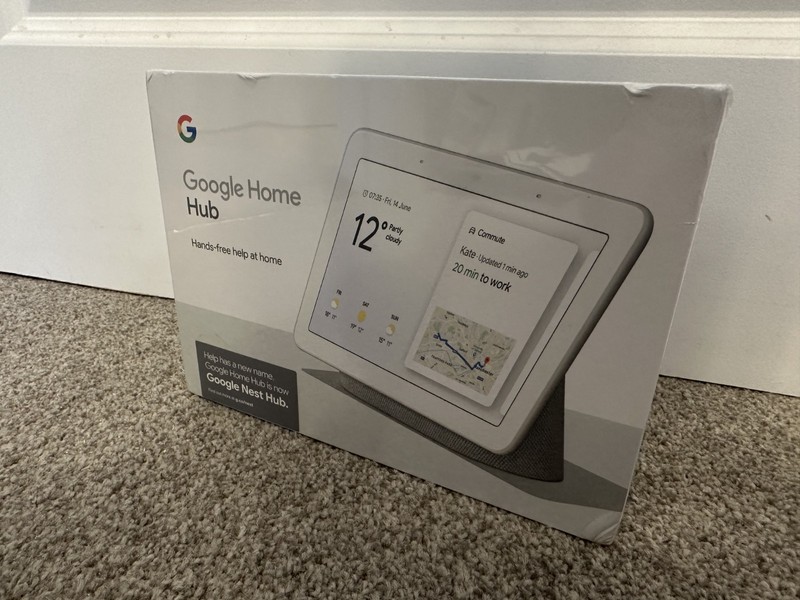 GOOGLE NEST HOME HUB SMART DISPLAY / SPEAKER 1ST GEN CHALK GENERATION