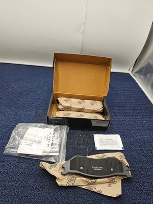 Wearever PXD897H Platinum Premium Ceramic Brake Pad for 2004 Dodge Durango