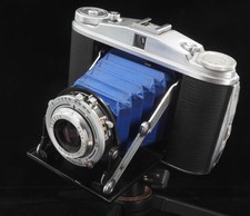 Agfa Isolette II - f4.5 Apotar - Serviced  NEW BLUE Bellows 