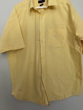 Van Heusen Men s Short Sleeve Button Up Dress Shirt, Yellow, XL, 17-17 1/2