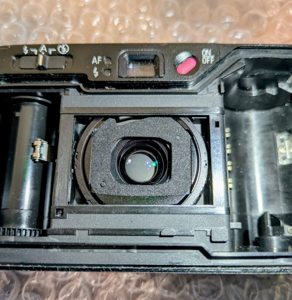 Read [NEAR MINT] RICOH GR10 Black Point & Shoot 35mm Film Camera JAPAN - Image 4 of 4