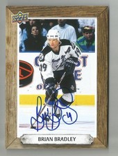 2024-25 UD Engrained Icons Brian Bradley Beehive Portrait Signatures Auto #BH-BB