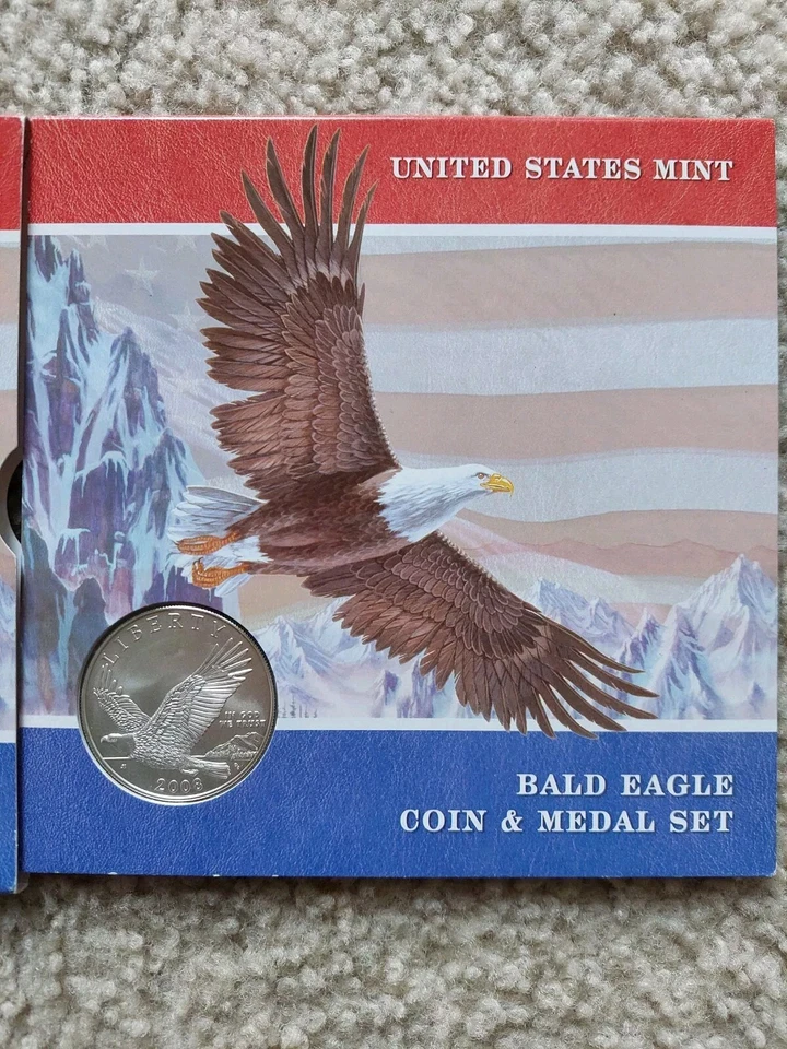 2003 United States Mint Bald Eagle Silver Coin and Medal Set - Image 2 of 4