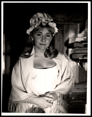    Unknow Actress (1960s) Stylish Pose Original Vintage Movie Photo K21