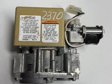 Honeywell Furnace Smart Gas Valve SV9540Q2449 inlet 1/2" outlet 1/2"