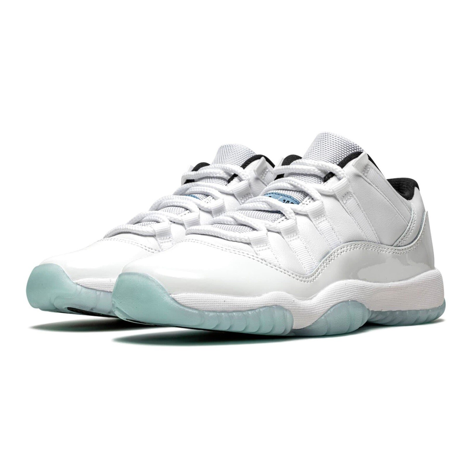 how to lace jordan 11 low legend blue