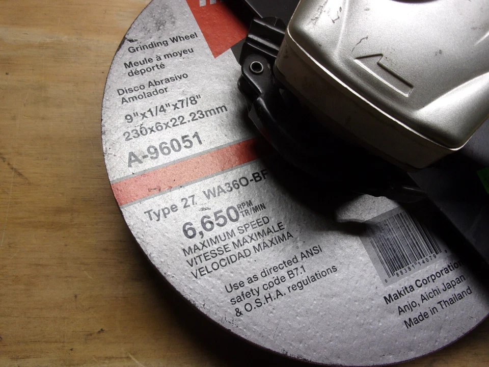 MAKITA 18V(X2=36V) 7" CUTOFF/ANGLE GRINDER (TOOL ONLY) # XAG13 - Image 2 of 4