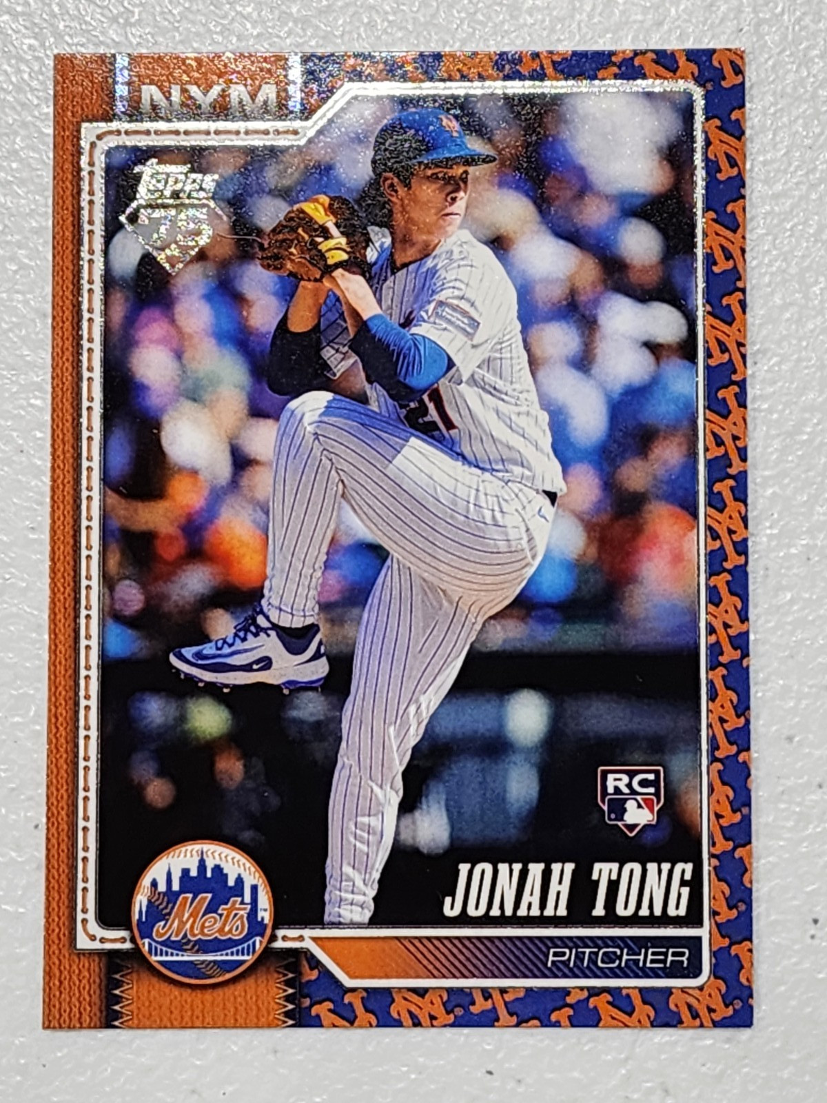 Jonah Tong 2026 Topps Team Color Border SP Rookie Parallel #4 Mets