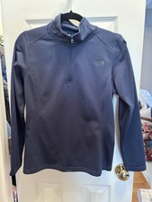 The North Face Navy 1/4 Zip Pullover Athletic Jacket. Size M