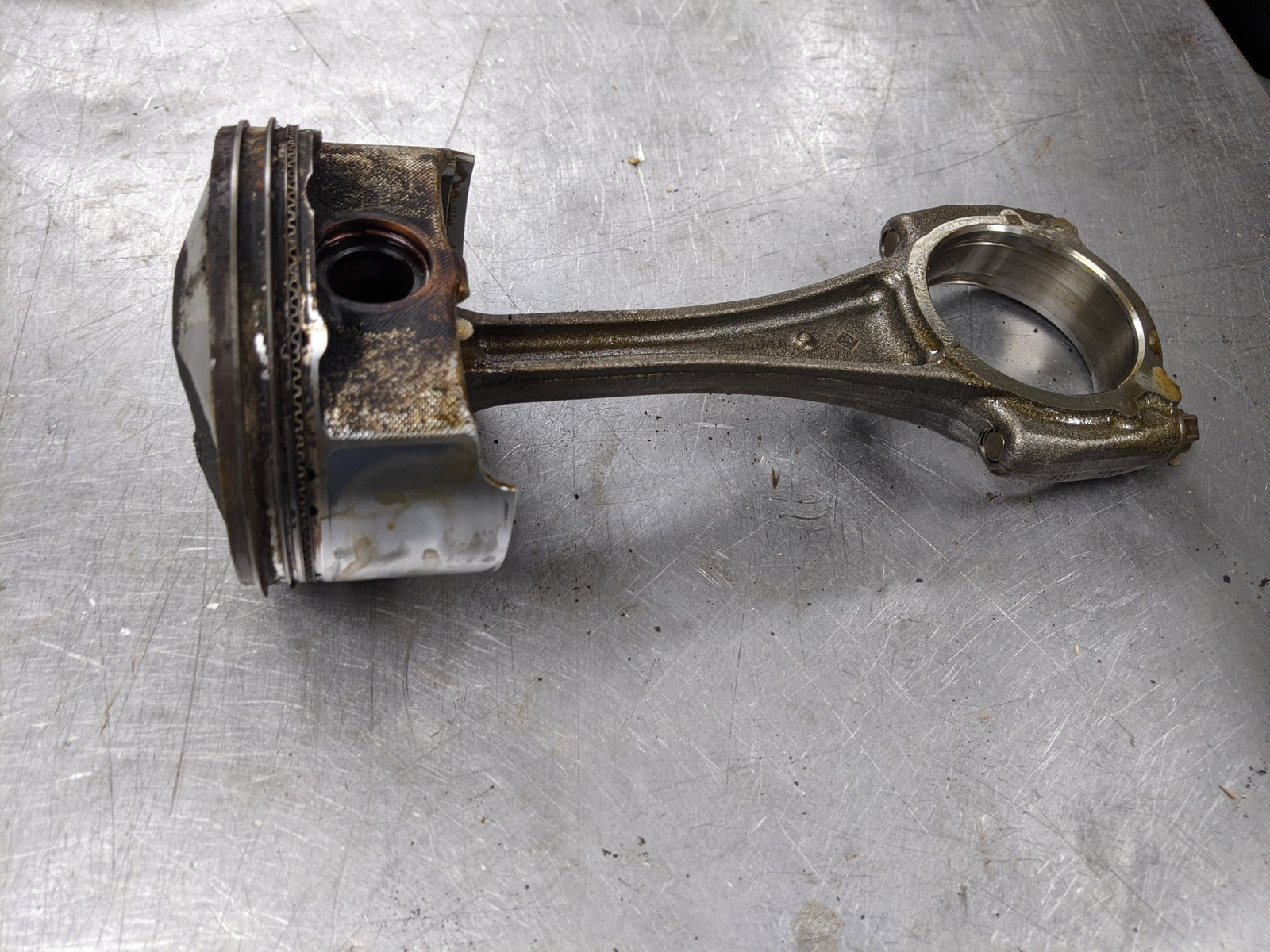 Piston and Connecting Rod Standard For 14-17 Mazda CX-5  2.5 PY0111210 Gas