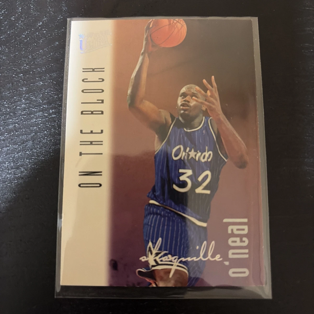 Fleer Shaquille O'Neal Basketball 1996-97 Season Sports Trading