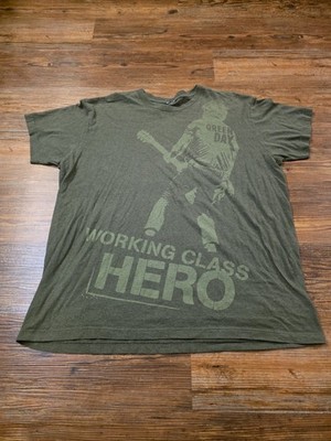 Green Day   Working Class Hero  Hard Rock Café Men's XL Band Tee AOP