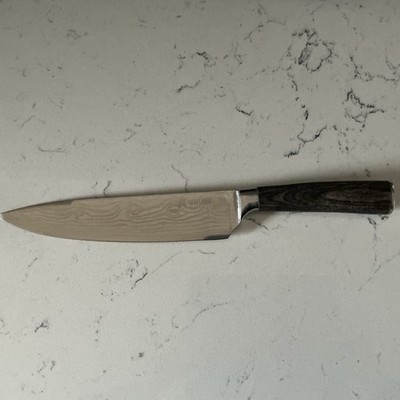 Yatoshi Professional 8  Chef Knife Damascus Pattern High Carbon Stainless Steel