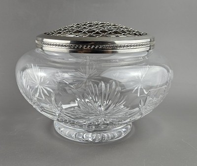 Kristall Rosenschale, böhmisches geschliffenes Glas, Ananasmuster, Sammlerstück Vintage