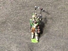 Britains Vintage Lead Scottish Piper Soldier Bagpipes