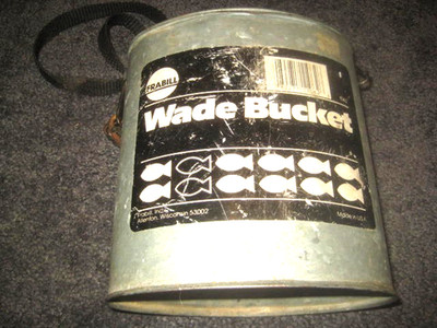 Frabill's Galvanized  Wade Minnow Bucket Vintage With Strap