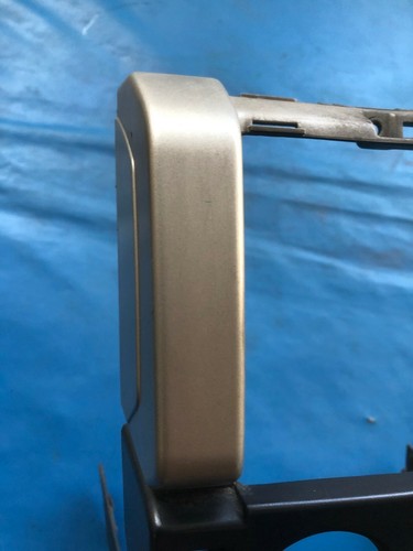 Land Rover Freelander Centre Console Fascia (Part #: FHD500050) 2004 - 2007 - Picture 3 of 4