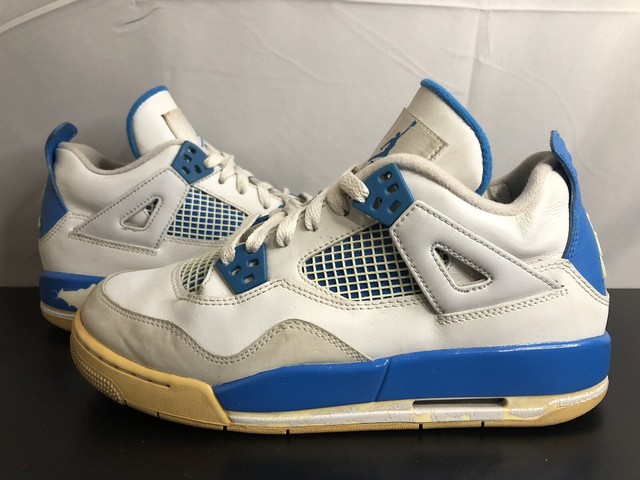 blue and gray jordan 4