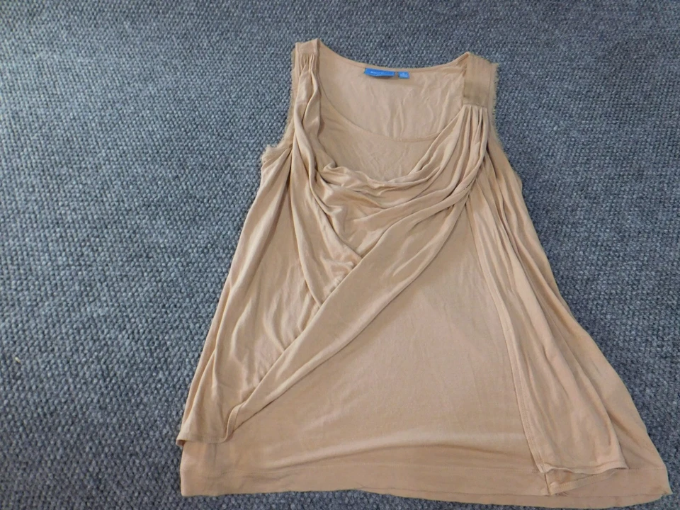 Top Simply Vera Vera Wang grande crema melocotón sin mangas para mujer Foto 2 de 4