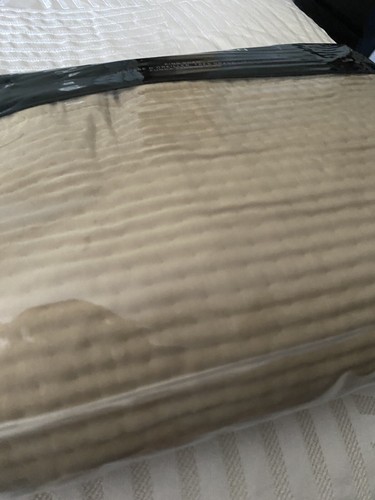Ralph Lauren Spencer Matelasse Quilted Stitch Tan King Sham - Picture 9 of 10
