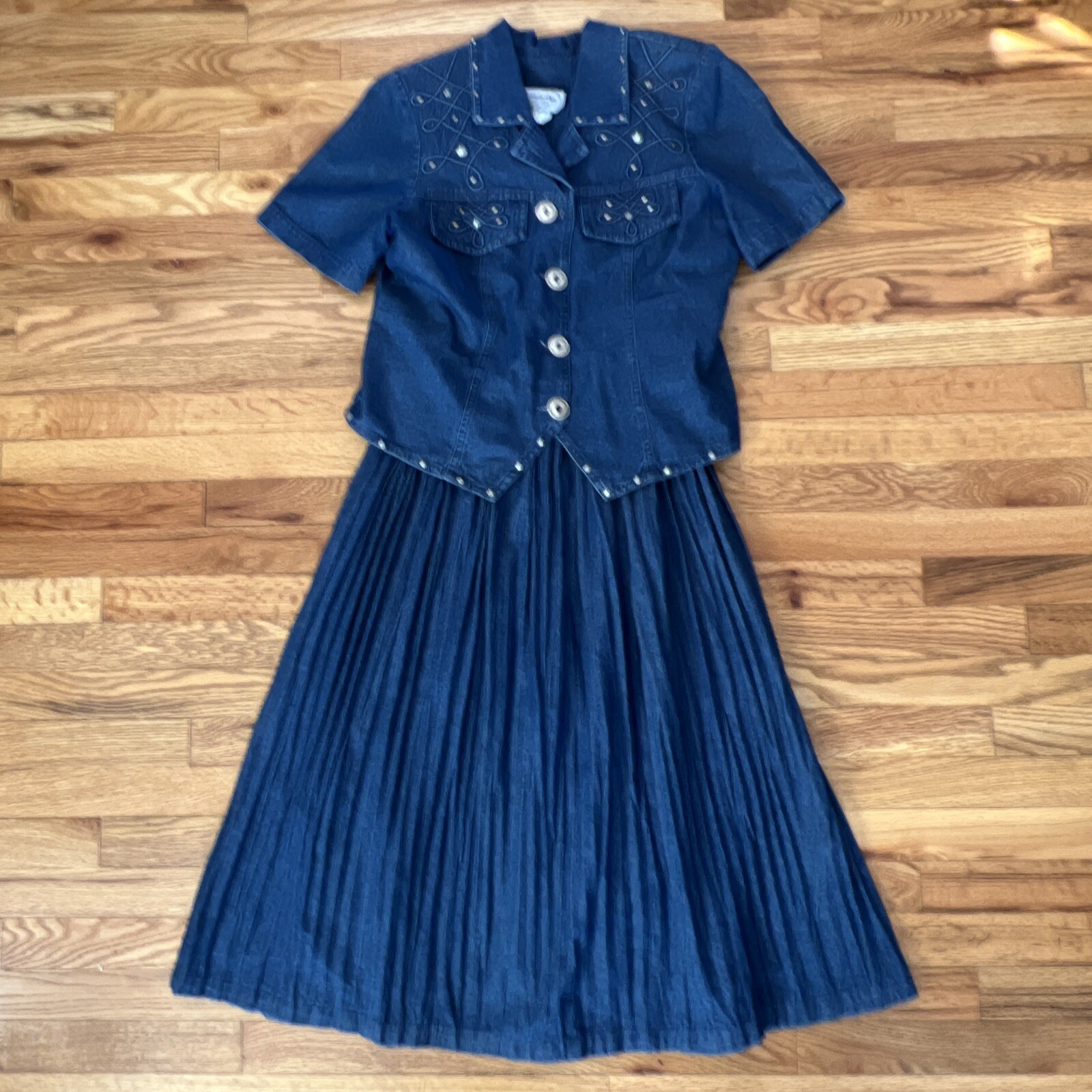 Vtg Stonebridge Denim Western Design Studded Denim Jean Dress Sz 8P Concho Pleat