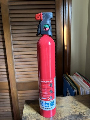 Lowered Price!!!!!First Alert Fire Extinguisher Full Never Used 1