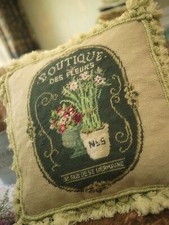15" French Boutique Des Fleur Elegant Needlepoint Pillow Cushion