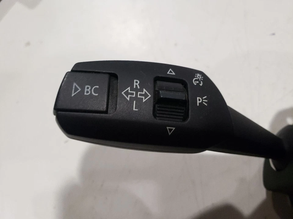 Interruptor de coluna sensor de ângulo de direção - 2008 BMW M3 E93 conversível - OEM 6989557 - Imagem 2 de 4