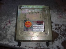 Mitsubishi Space Wagon ECU MD305771 E2T61586
