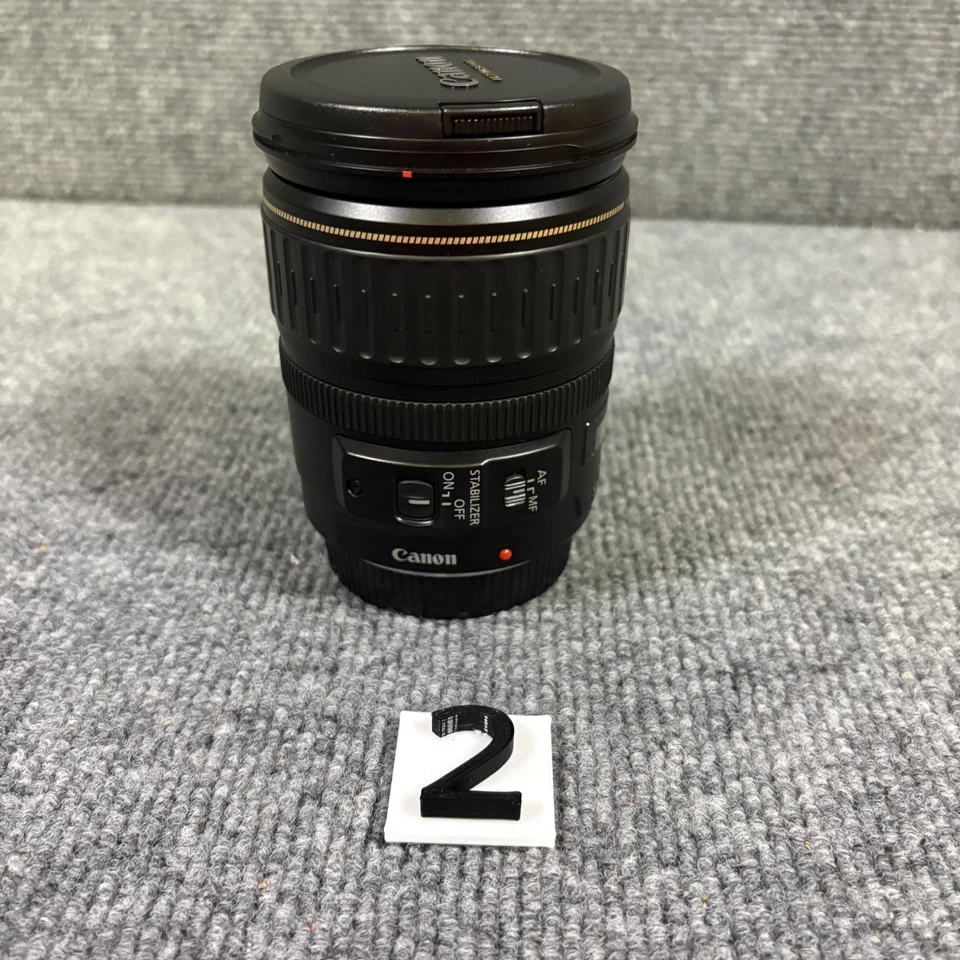 Canon EF 28-135mm f/3.5-5.6 IS USM Lens Image Stabilizer Excellent w/ caps - Image 4 of 4