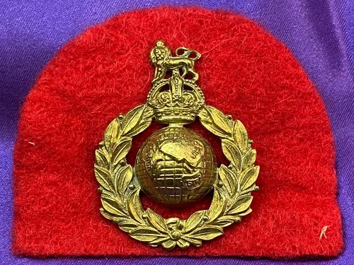 Genuine WW2 KC RM Royal Marines GM Cap Badge w/lugs