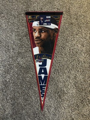 WINCRAFT 2003 LEBRON JAMES ROOKIE YEAR FELT PENNANT CAVALIERS #/2003 RARE