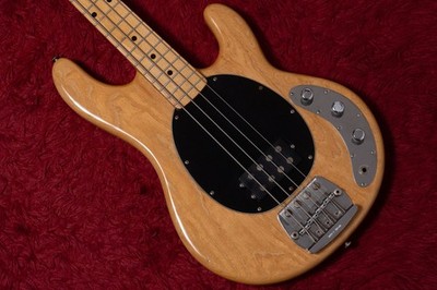 Used Musicman / Pre Ernie Stingray 1982 4.700Kg B025168 Gib Yokohama No.MG224