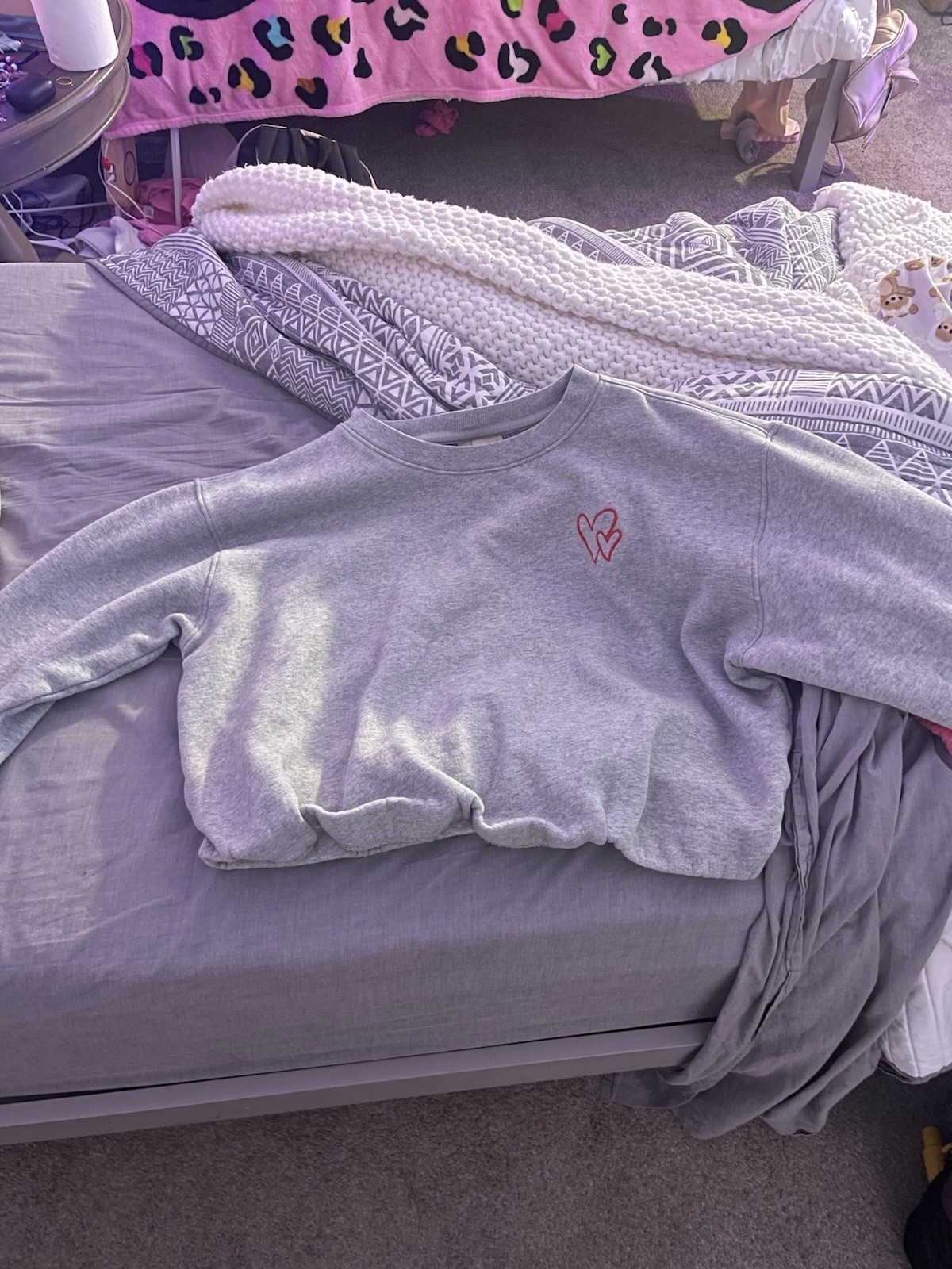 Universal Thread Gray Pullover Sweatshirt Women's… - image 3