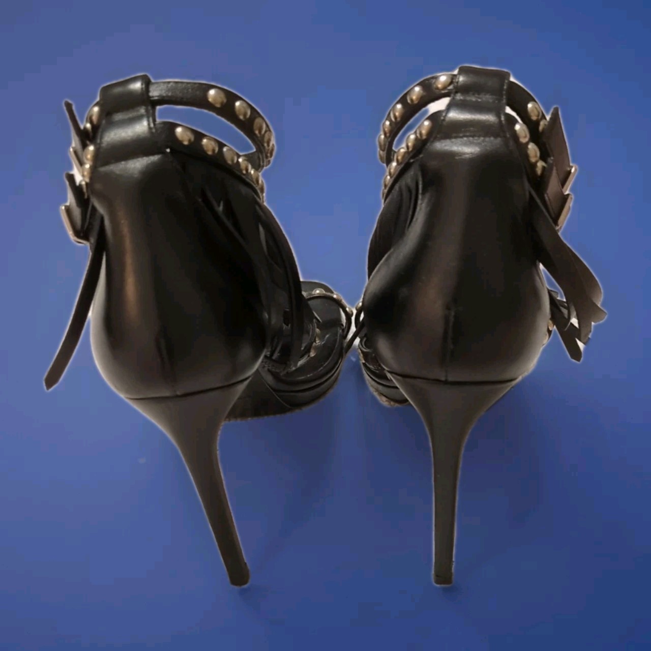 Sandali stiletto Saint Laurent tacco 8 1 2 US 38 1 2 neri con frange borchie