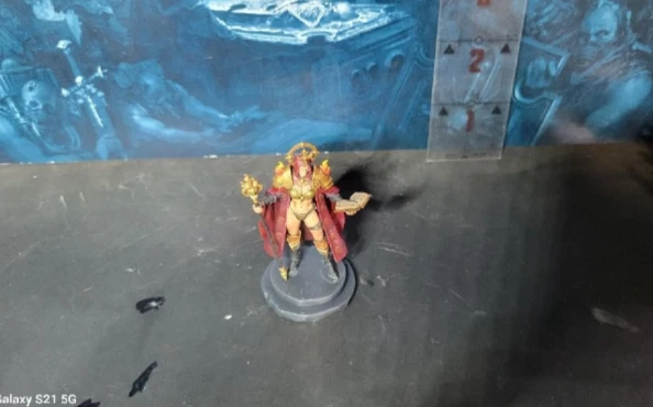 Miniaturas sexy pintadas pinup para warhammer 40k adepta sororitas canoness - Imagem 2 de 4