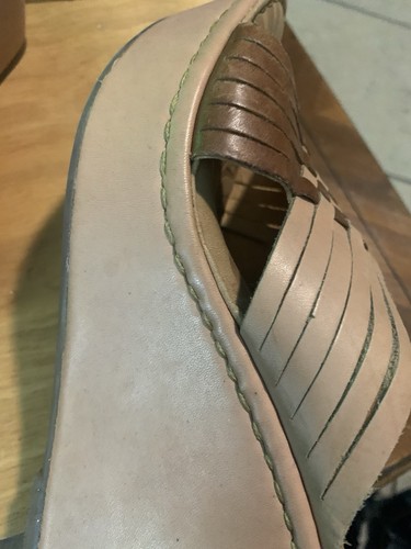 BORN Two Tone Brn Strap Leather Platform Wedge Sandals Womens SZ 7 M/W Hippie Y2 - Picture 9 of 16
