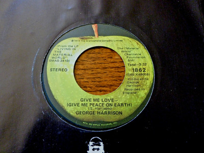 George Harrison-Apple 45-Give Me Love (Give Me Peace on Earth)-Apple 45-Disc NOS