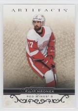 2021-22 Upper Deck Artifacts Filip Hronek #70 2d8