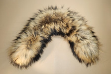 Stunning Genuine Fur Collar Button Hole Attachment Racoon Fox Fur