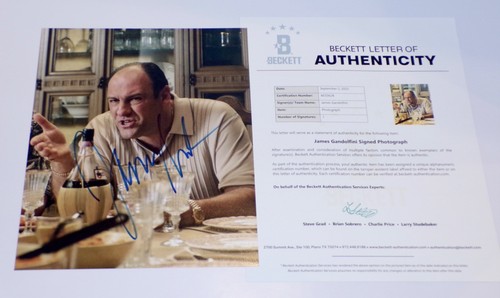 The Sopranos JAMES GANDOLFINI Signed 8x10 Photo BAS Beckett LOA COA Autograph