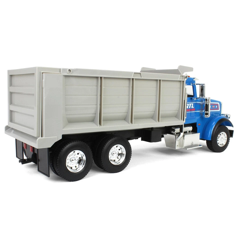 1/16 ERTL Big Farm Blue Peterbilt Model 367 Dump Truck 47602 - Image 3 of 4